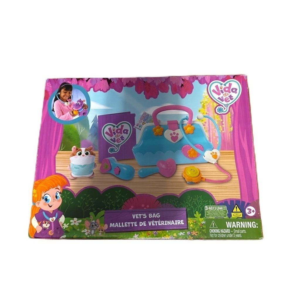 Vida the Vet, Vet’s Bag with 5 Vet-play Accessories & 1 Popcorn Plush NEW Doctor